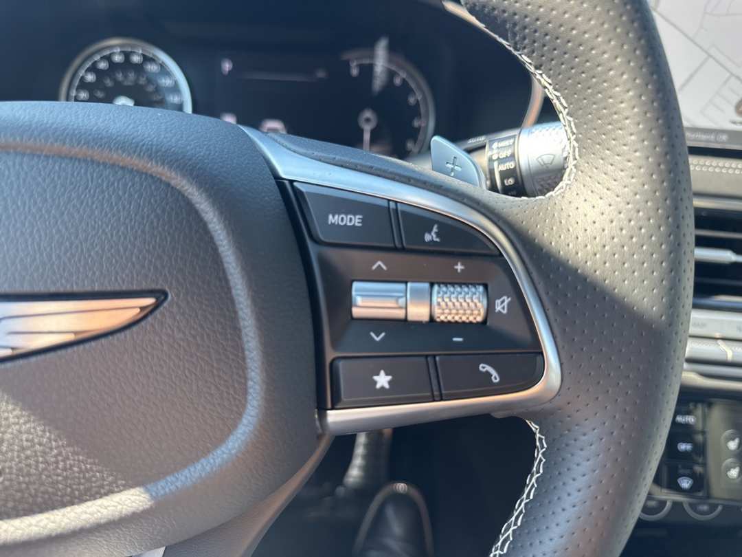 2026 Genesis G70 3.3T Sport Prestige - Image 33