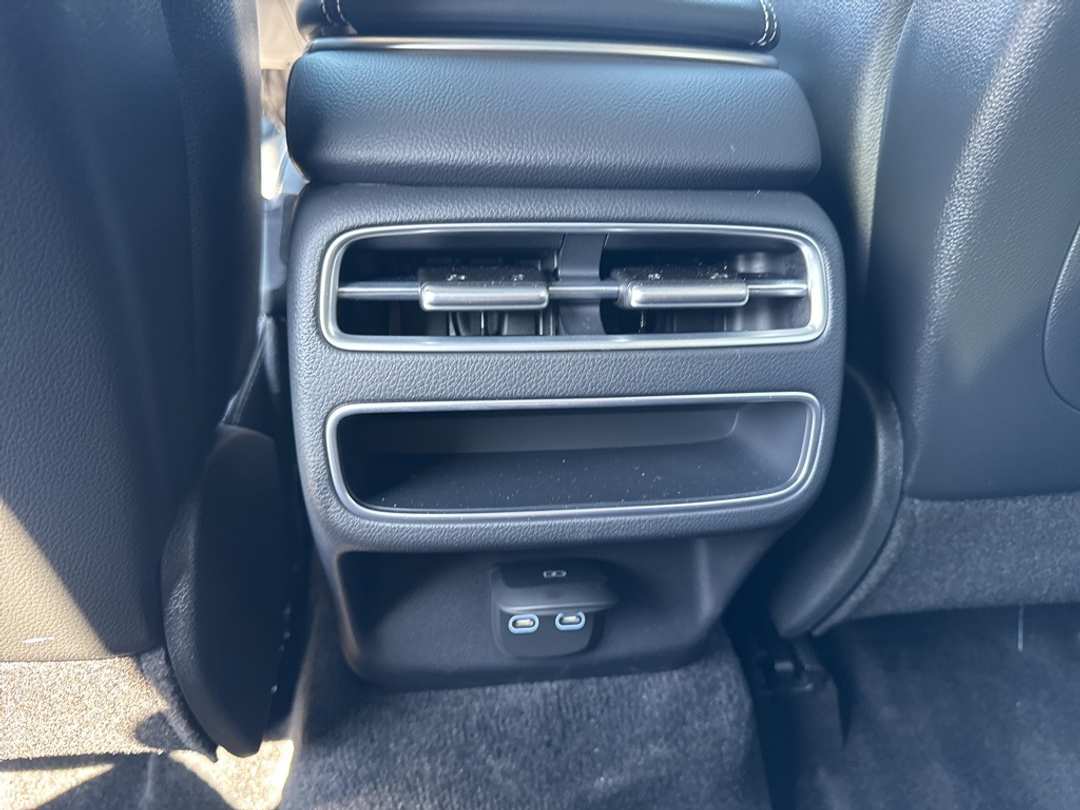 2026 Genesis Electrified Gv70 - Image 47