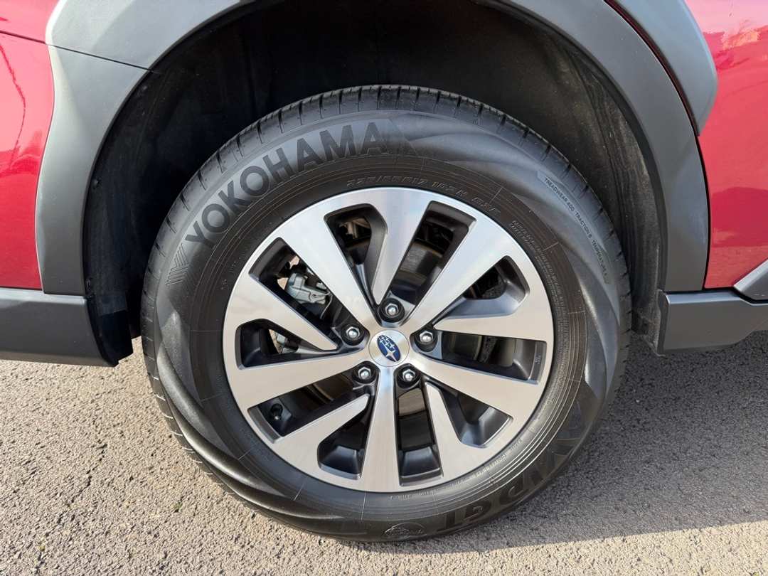 2025 Subaru Outback Premium - Image 10