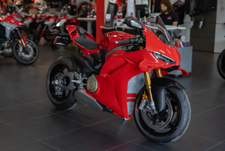 2025 Ducati Panigale V4 S