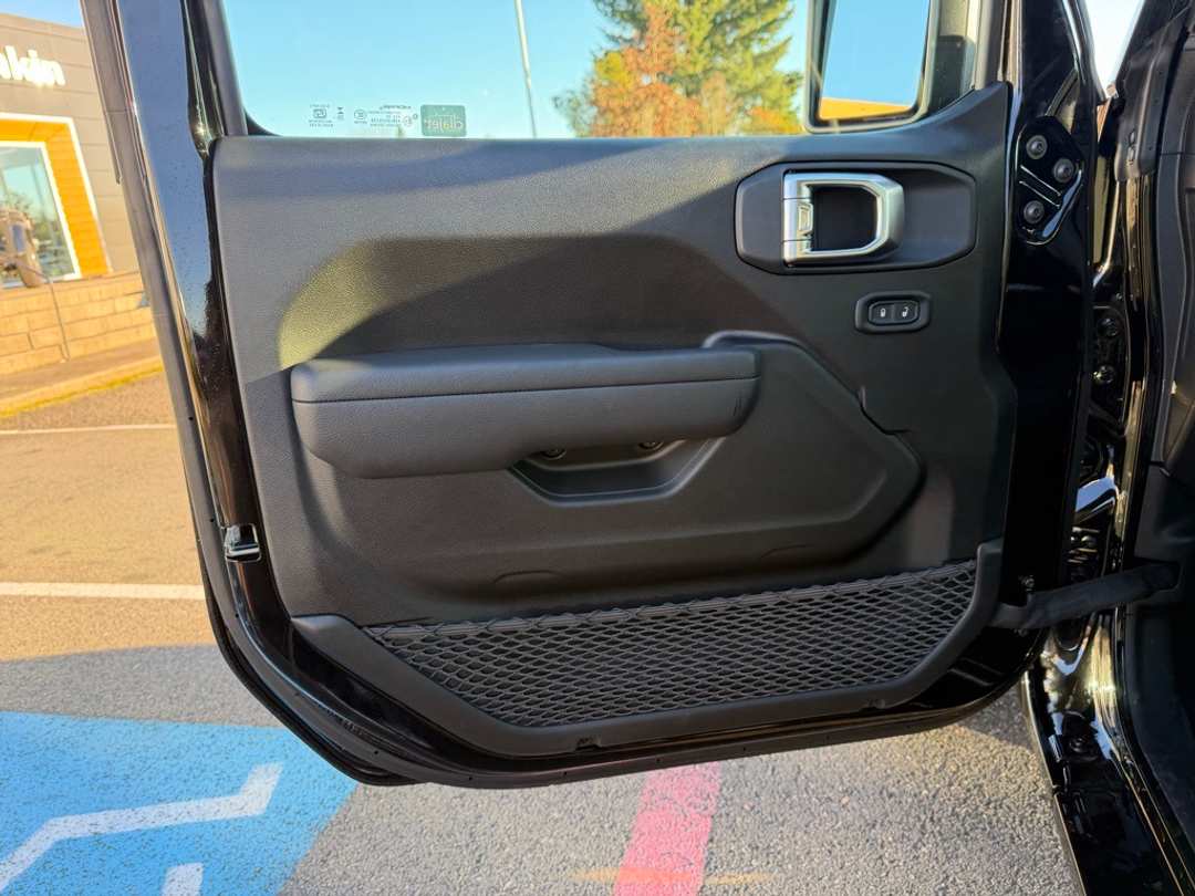 2026 Jeep Wrangler Sport - Image 11