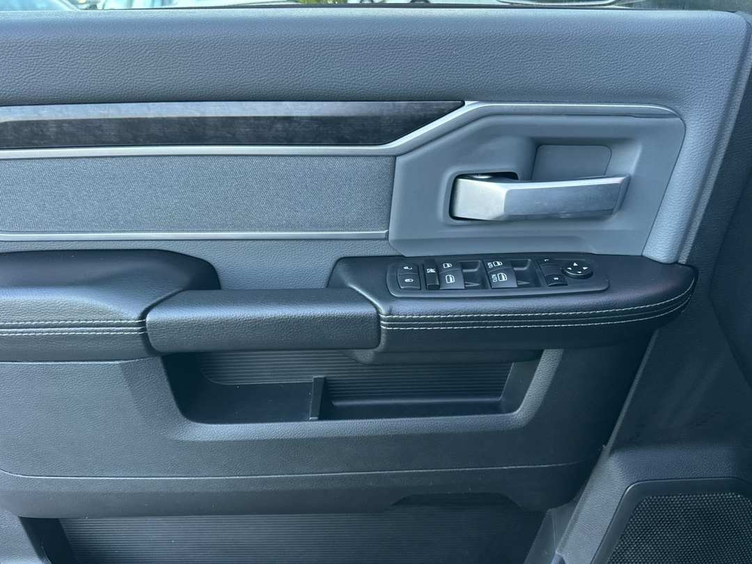 2022 Ram 2500 Big Horn - Image 9