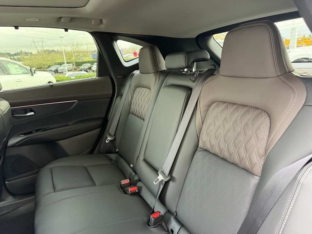 2026 Nissan Murano Platinum - Image 29