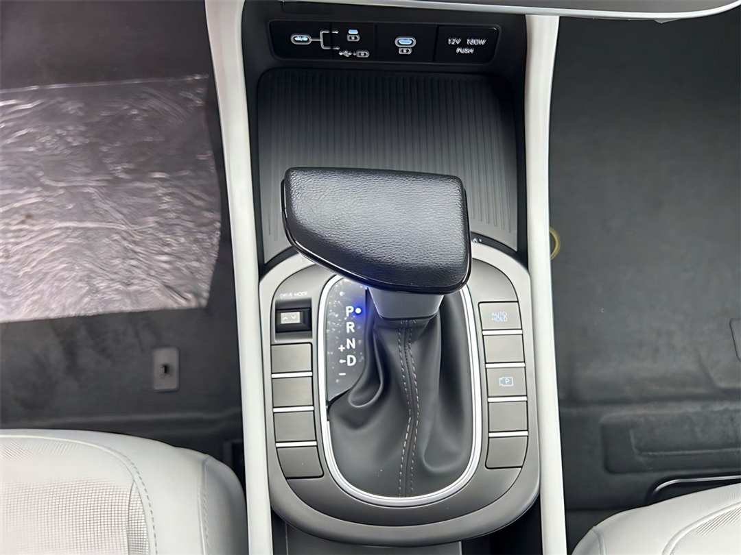 2026 Hyundai Kona SE - Image 17