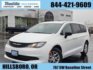 2026 Chrysler Voyager LX