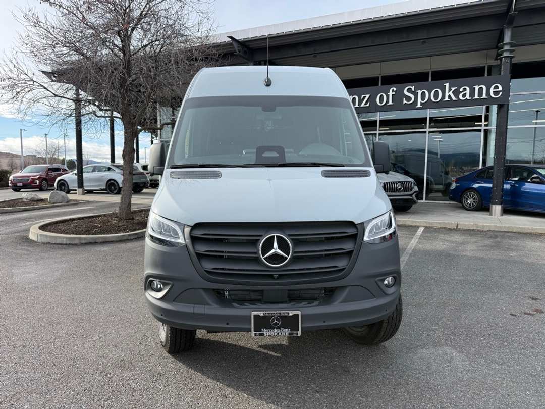 2025 Mercedes-Benz Sprinter 2500 Cargo 144 WB - Image 2