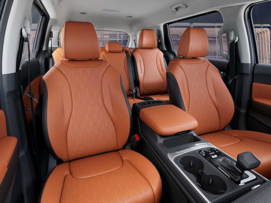 2026 Kia Carnival EX - Image 15