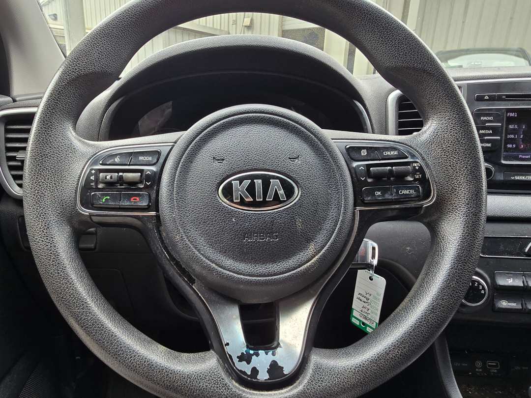 2017 Kia Sportage LX - Image 3