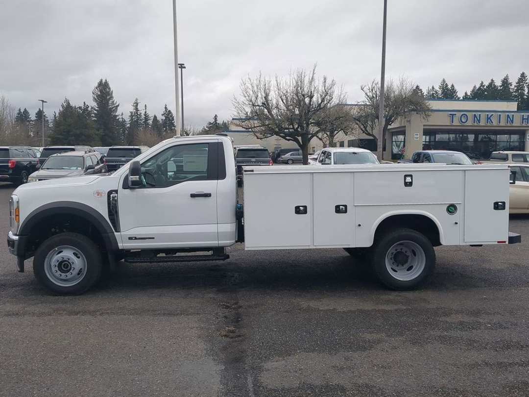 2024 Ford F-550Sd XL - Image 2