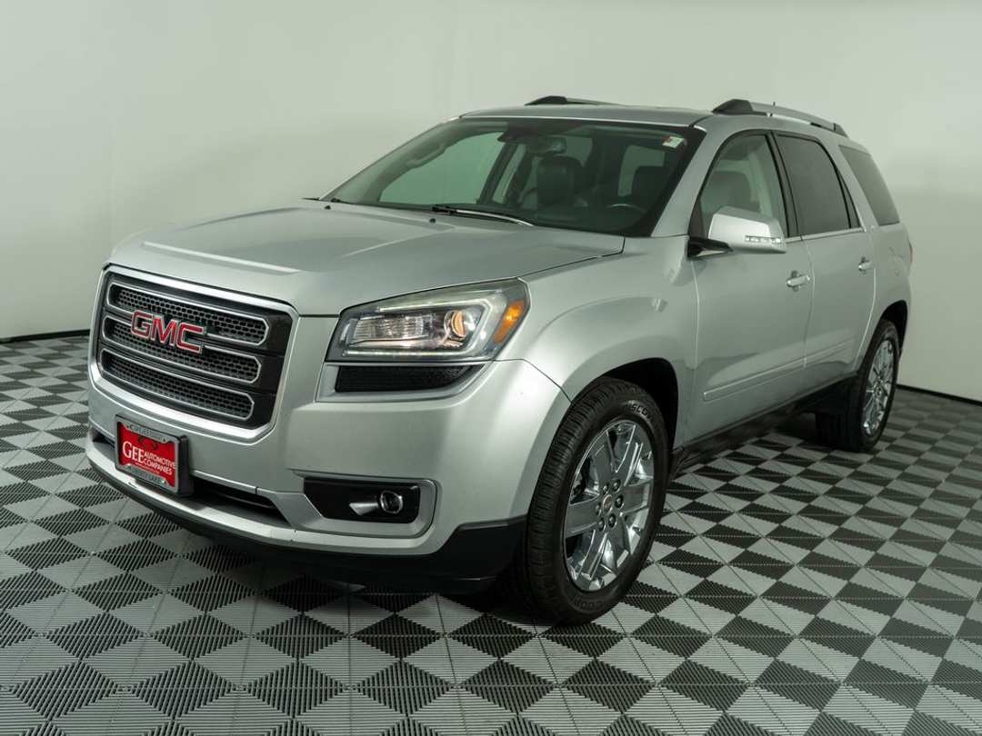 2017 GMC Acadia Limited Limited - Image 3