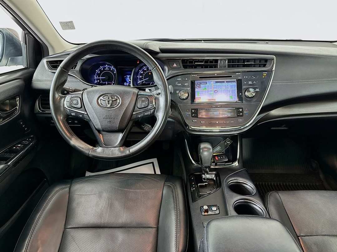 2017 Toyota Avalon Limited - Image 25