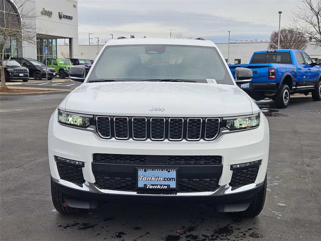 2025 Jeep Grand Cherokee L Limited - Image 9