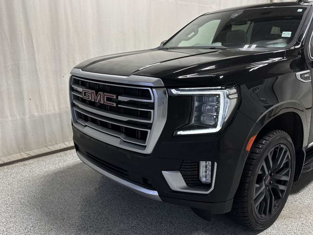 2021 GMC Yukon SLT - Image 3