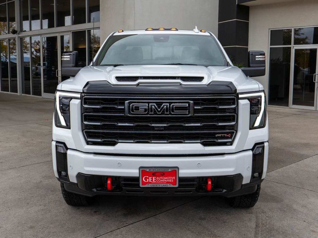 2026 GMC Sierra 2500Hd AT4 - Image 2