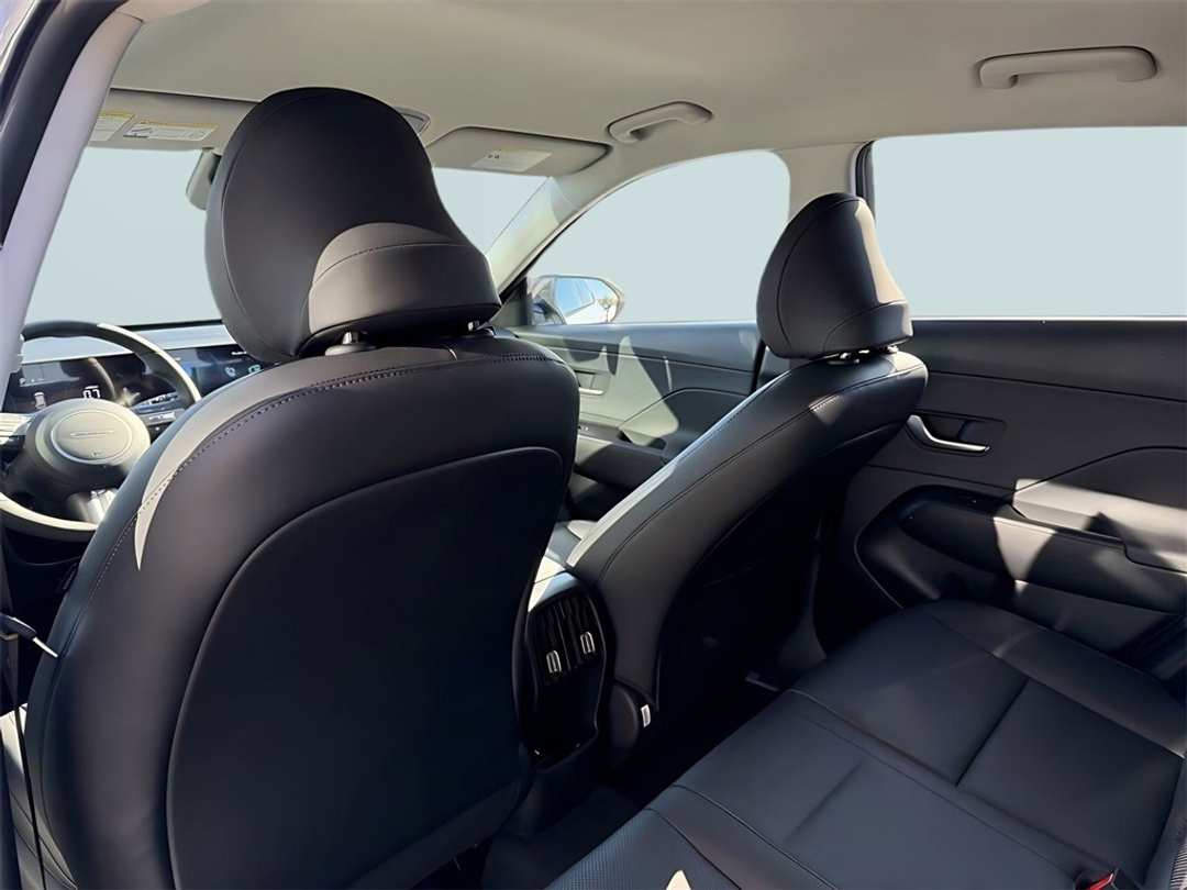2026 Hyundai Kona SEL Premium - Image 30