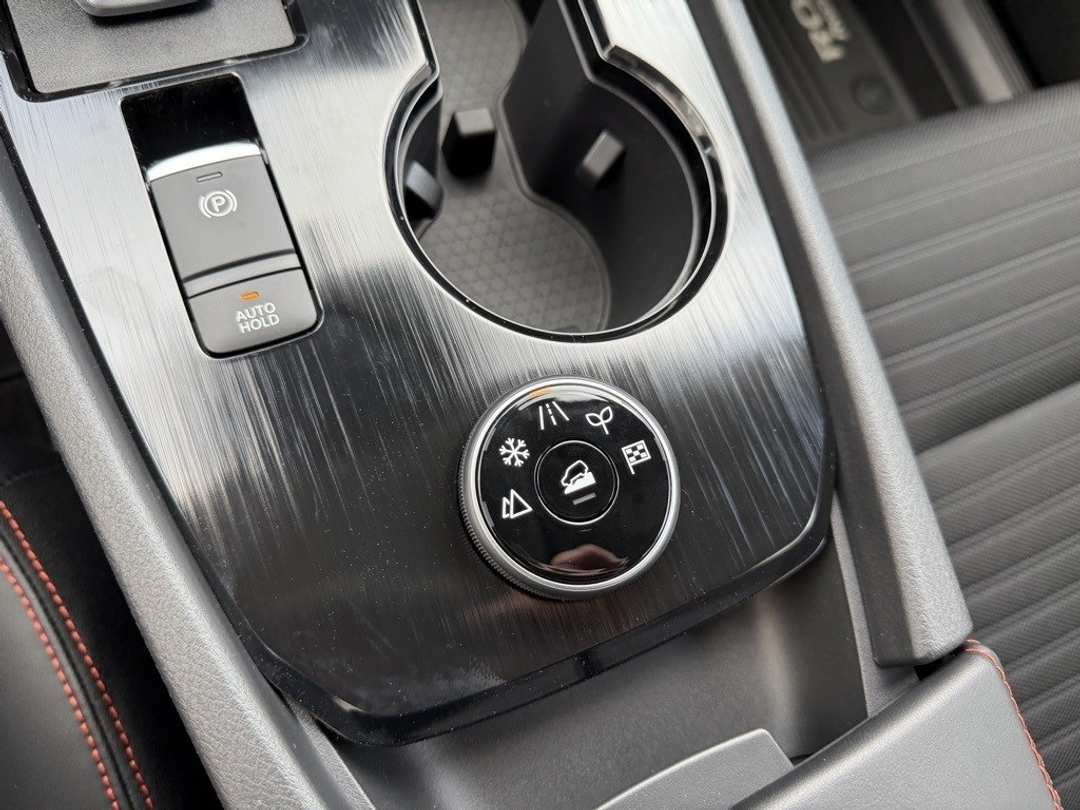 2026 Nissan Rogue Rock Creek - Image 24