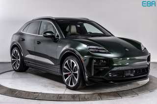 2024 Porsche Macan Turbo