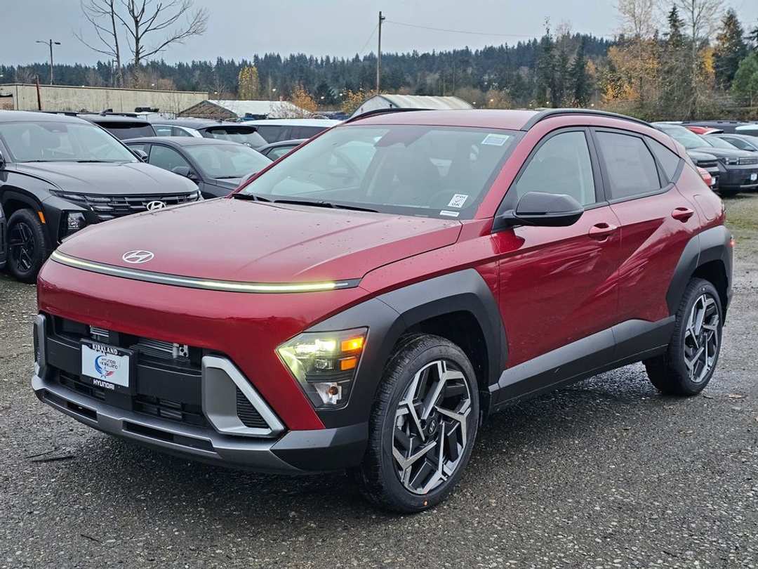2026 Hyundai Kona SEL Premium - Image 3