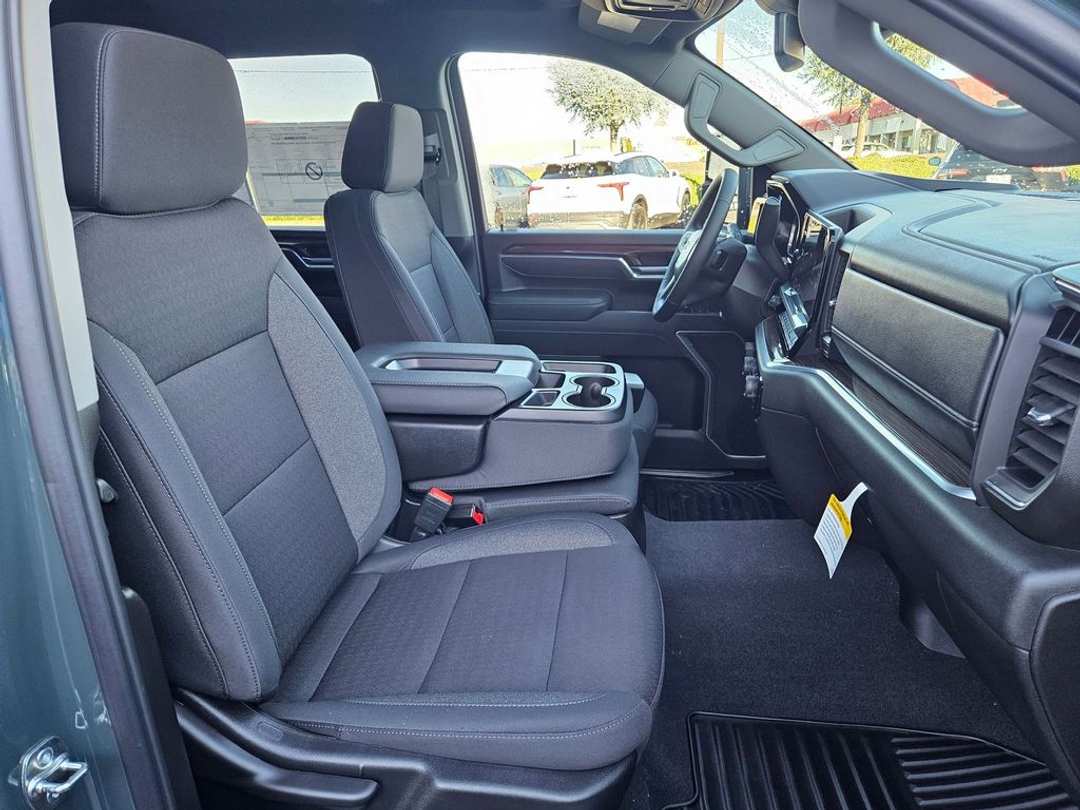 2026 Chevrolet Silverado 3500Hd LT - Image 42