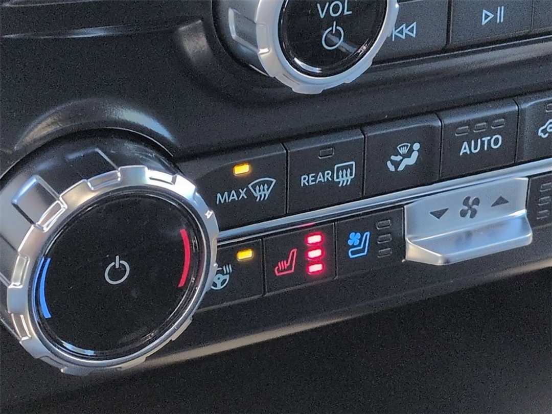 2026 Ford F-350Sd Platinum - Image 22