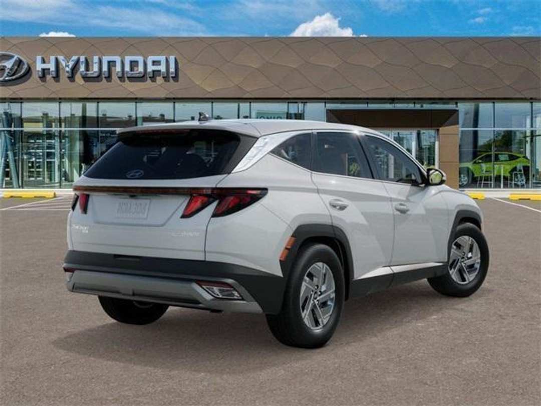 2026 Hyundai Tucson Blue - Image 4