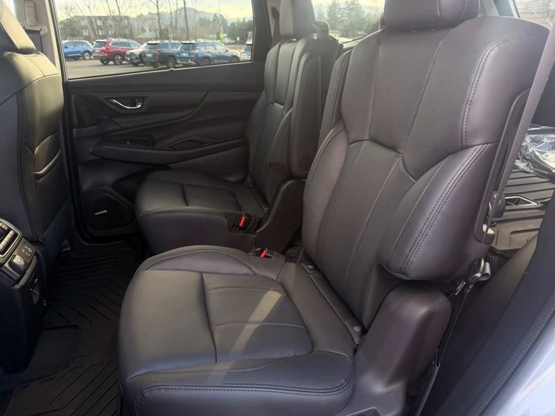 2026 Subaru Ascent Onyx Edition Touring - Image 19