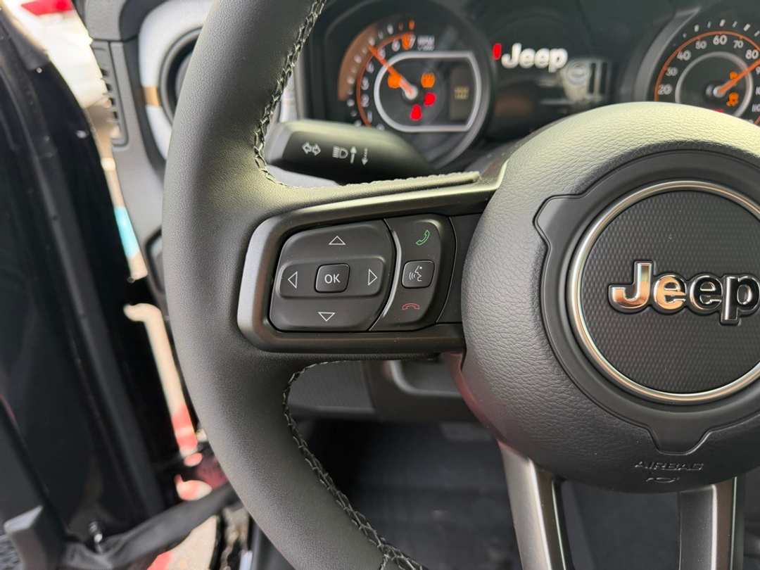 2026 Jeep Gladiator Sport S - Image 16