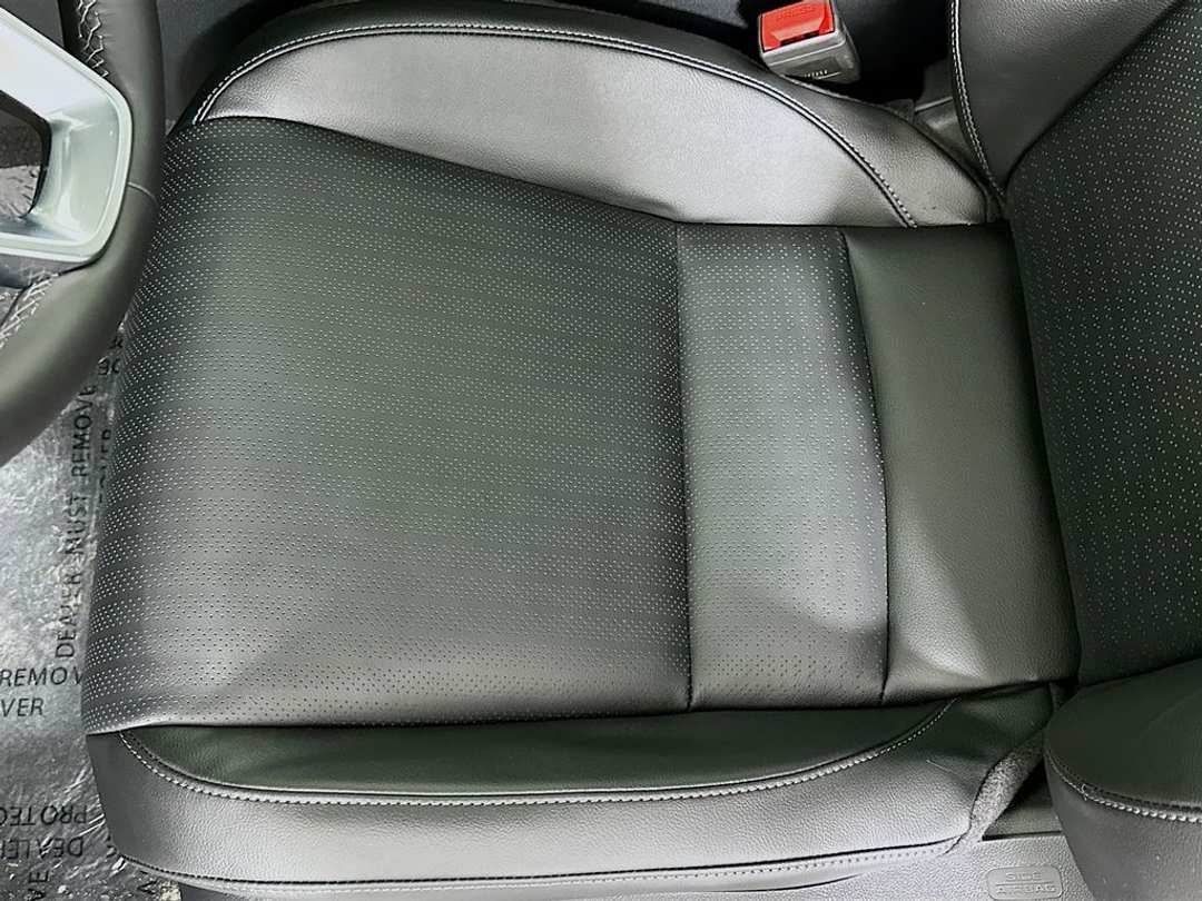 2026 Honda Civic Sport Touring - Image 20