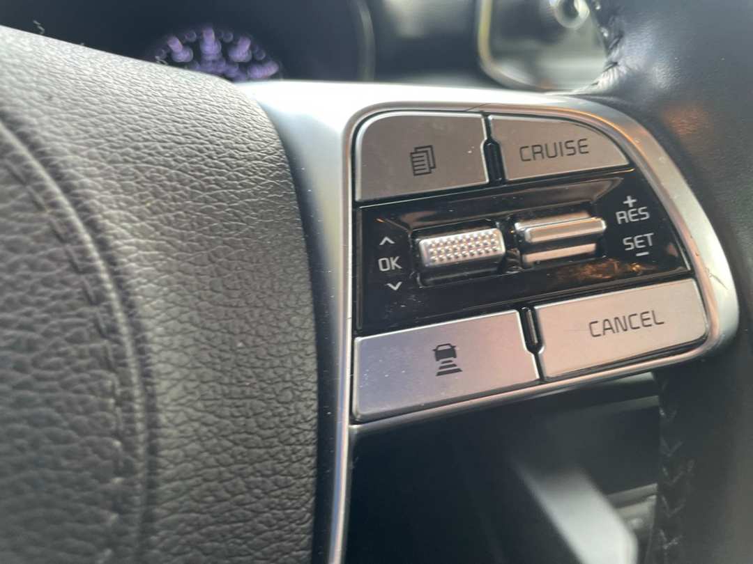 2021 Kia Telluride LX - Image 12