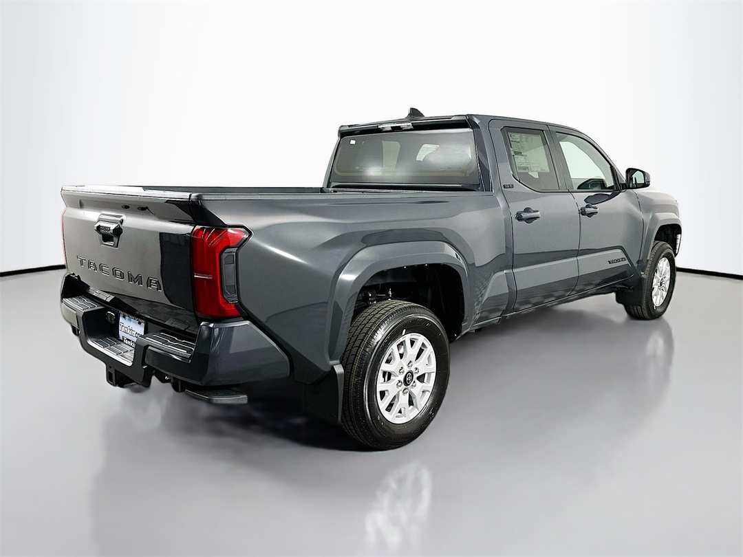 2026 Toyota Tacoma SR5 - Image 7