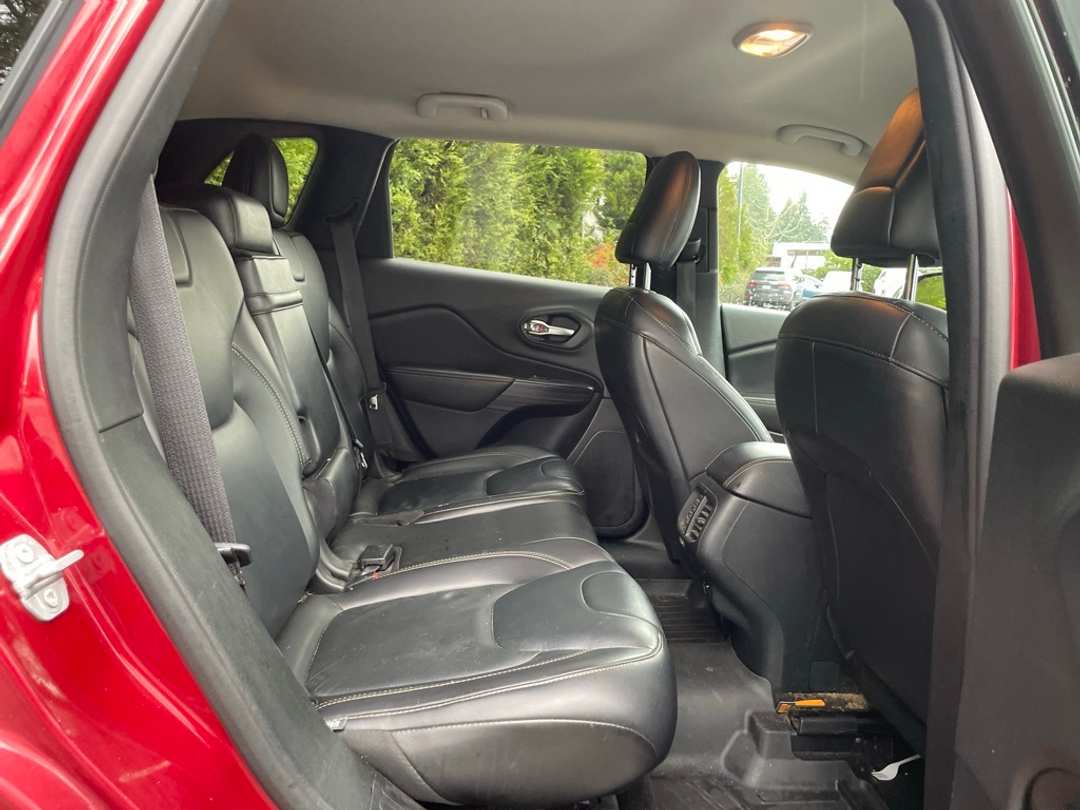 2016 Jeep Cherokee Limited - Image 20