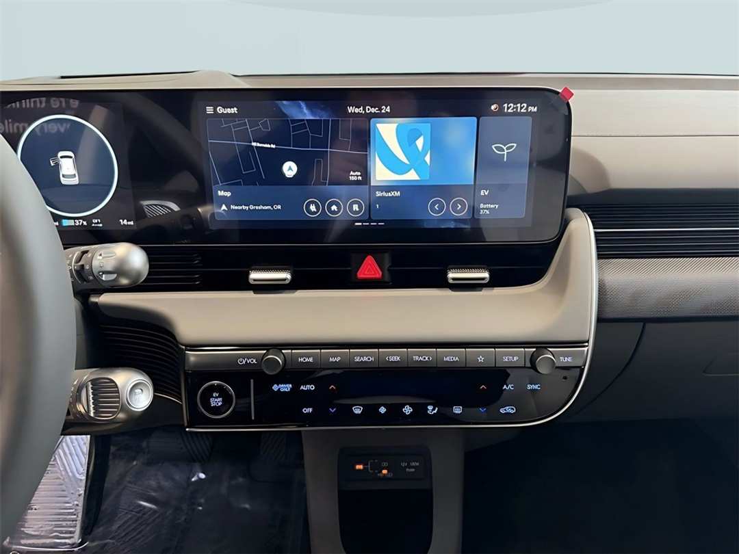 2026 Hyundai Ioniq 5 Limited - Image 16