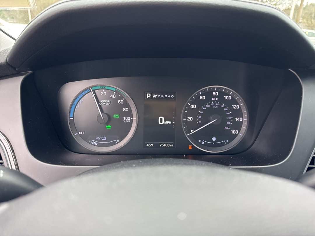 2016 Hyundai Sonata Limited - Image 23