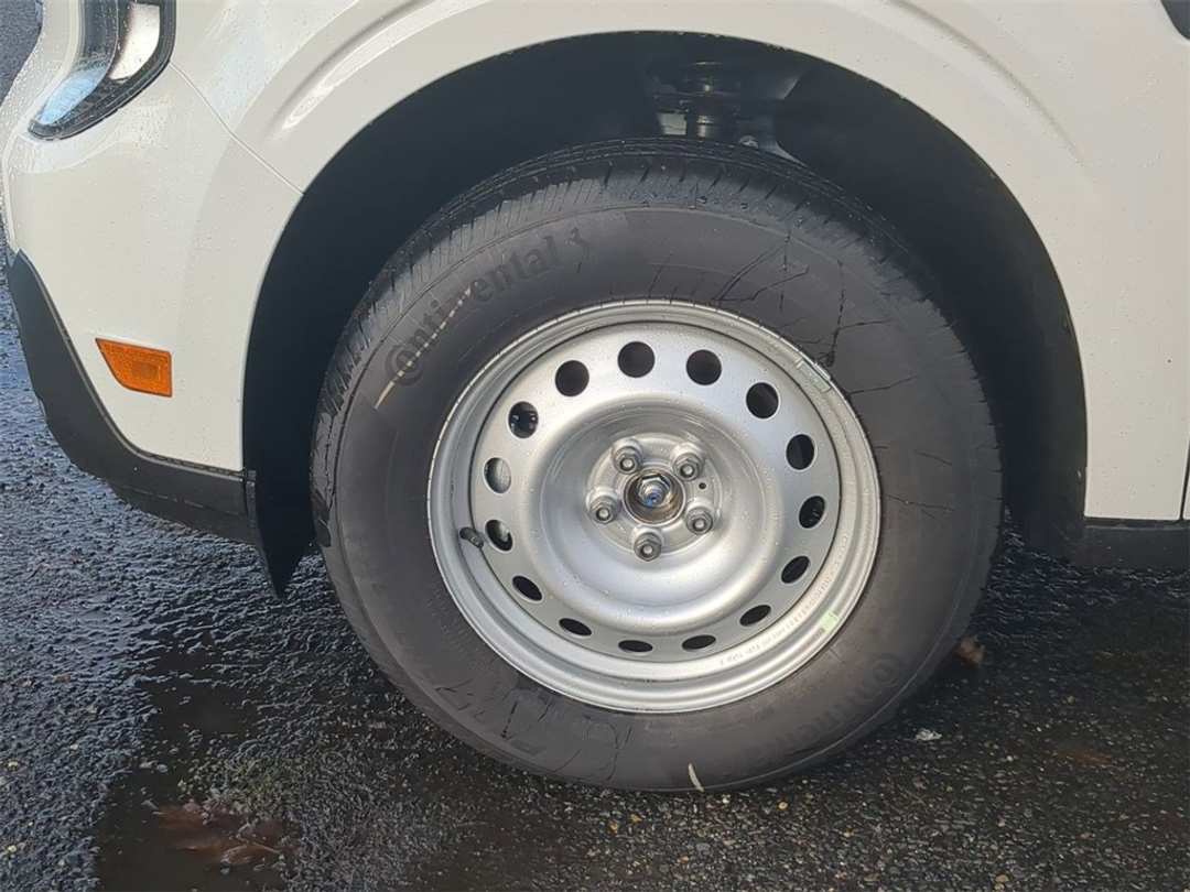 2026 Ford Maverick XL - Image 30