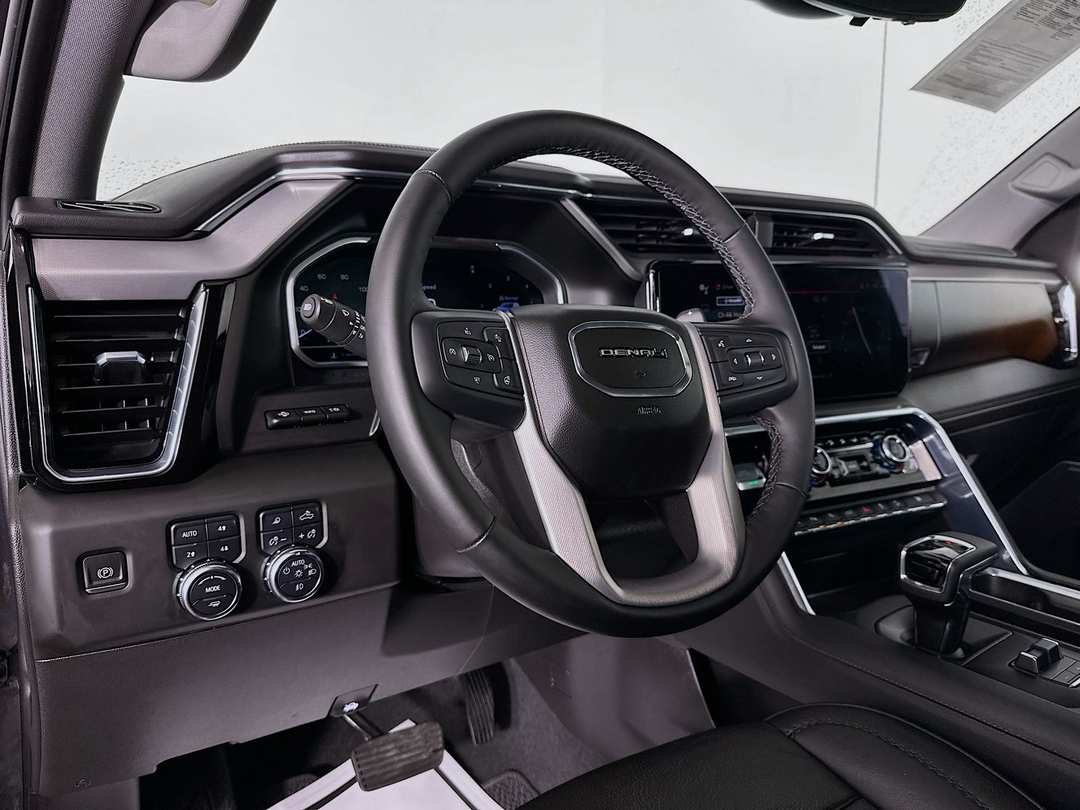 2023 GMC Sierra 1500 Denali - Image 10