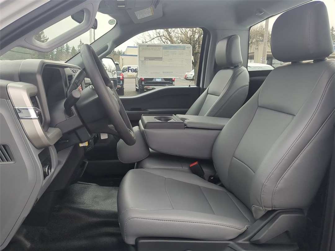 2024 Ford F-550Sd XL - Image 12