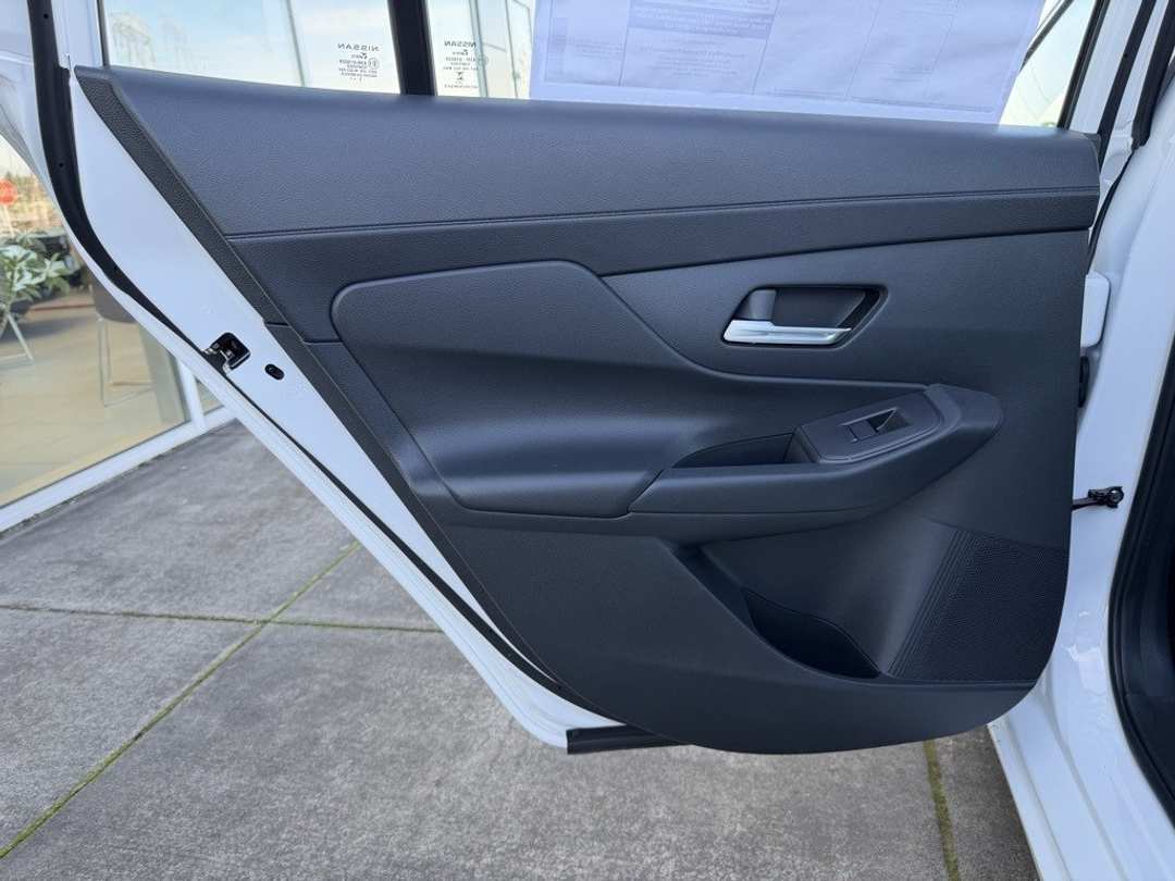 2026 Nissan Sentra SV - Image 28