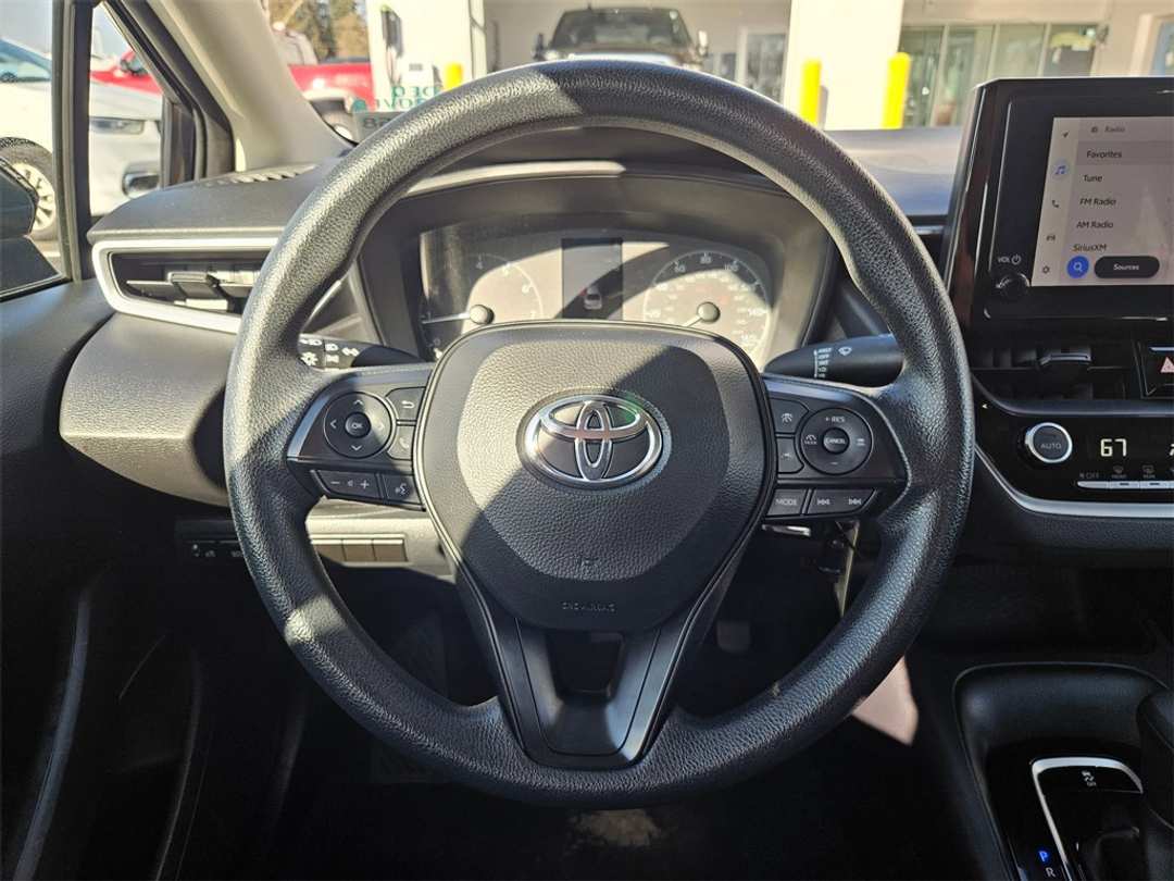 2024 Toyota Corolla LE - Image 15