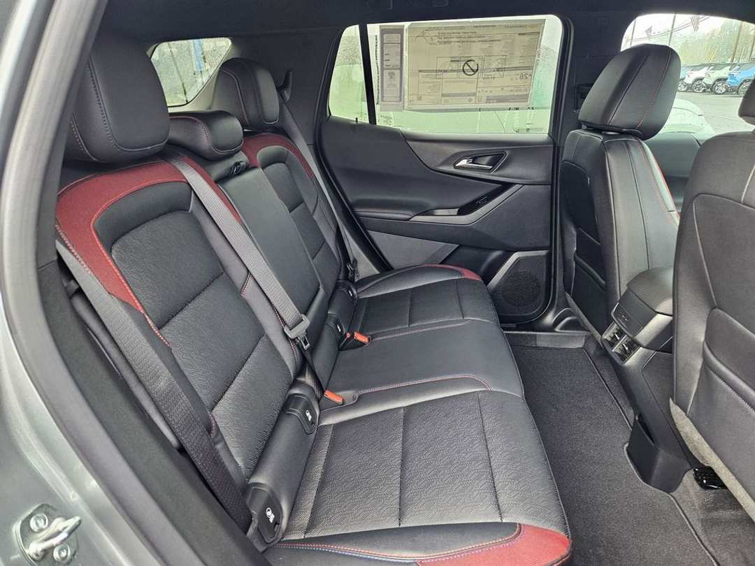 2026 Chevrolet Equinox RS - Image 35