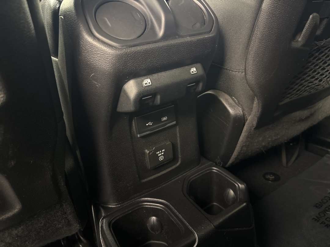 2018 Jeep Wrangler Unlimited Rubicon - Image 26