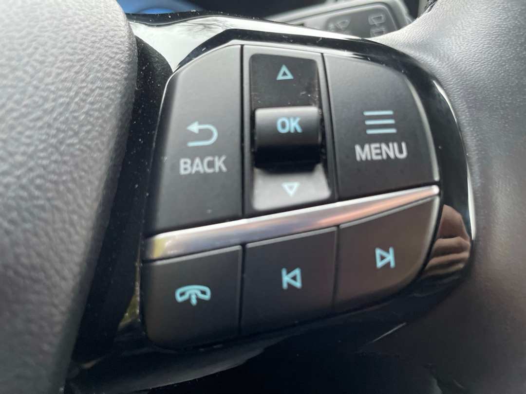 2024 Ford Escape Platinum - Image 13