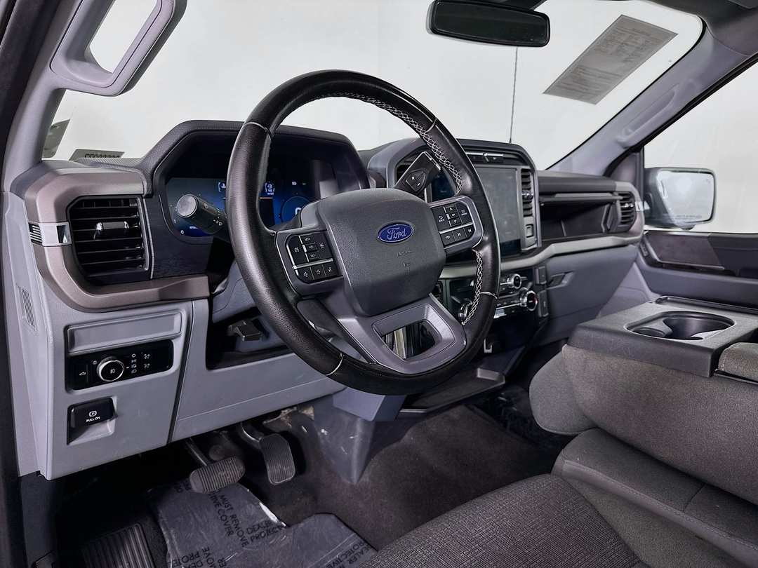 2024 Ford F-150 XLT - Image 10