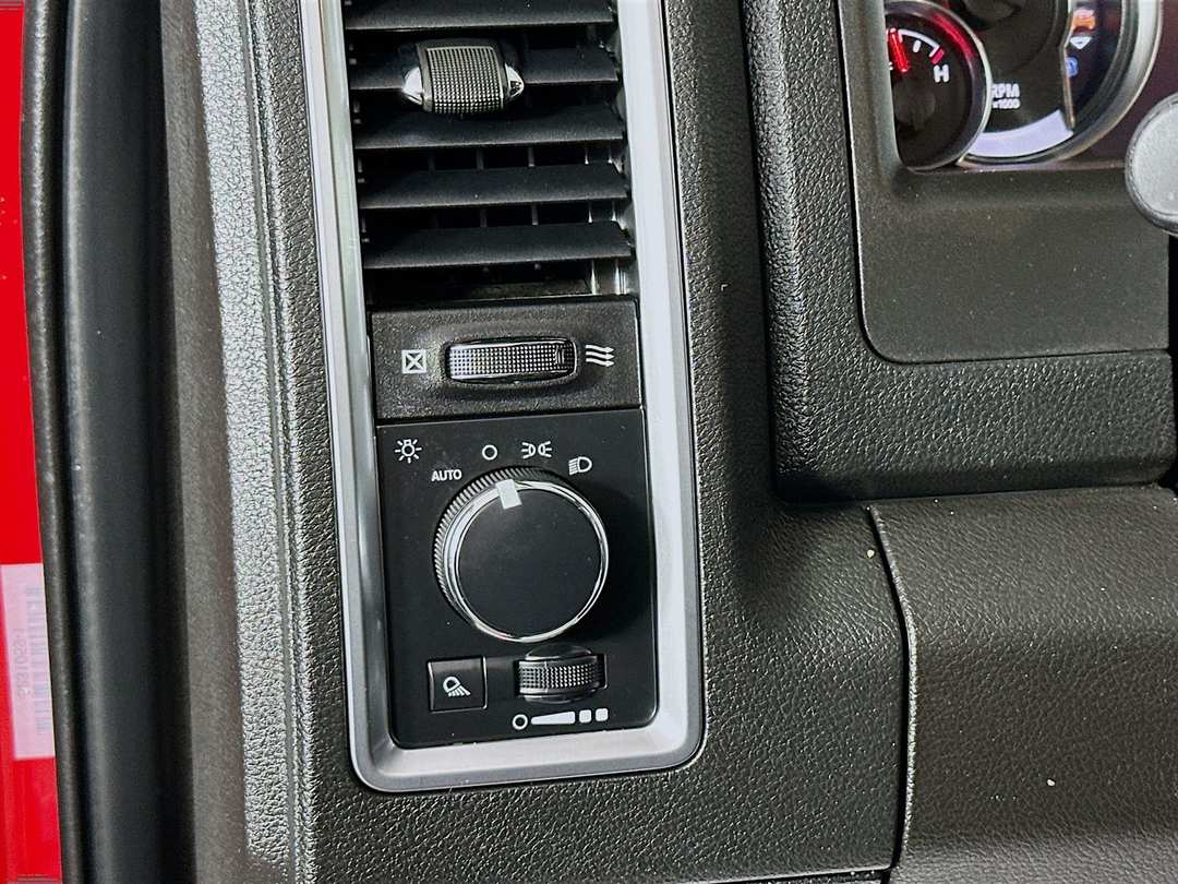 2023 Ram 1500 Classic SLT - Image 11