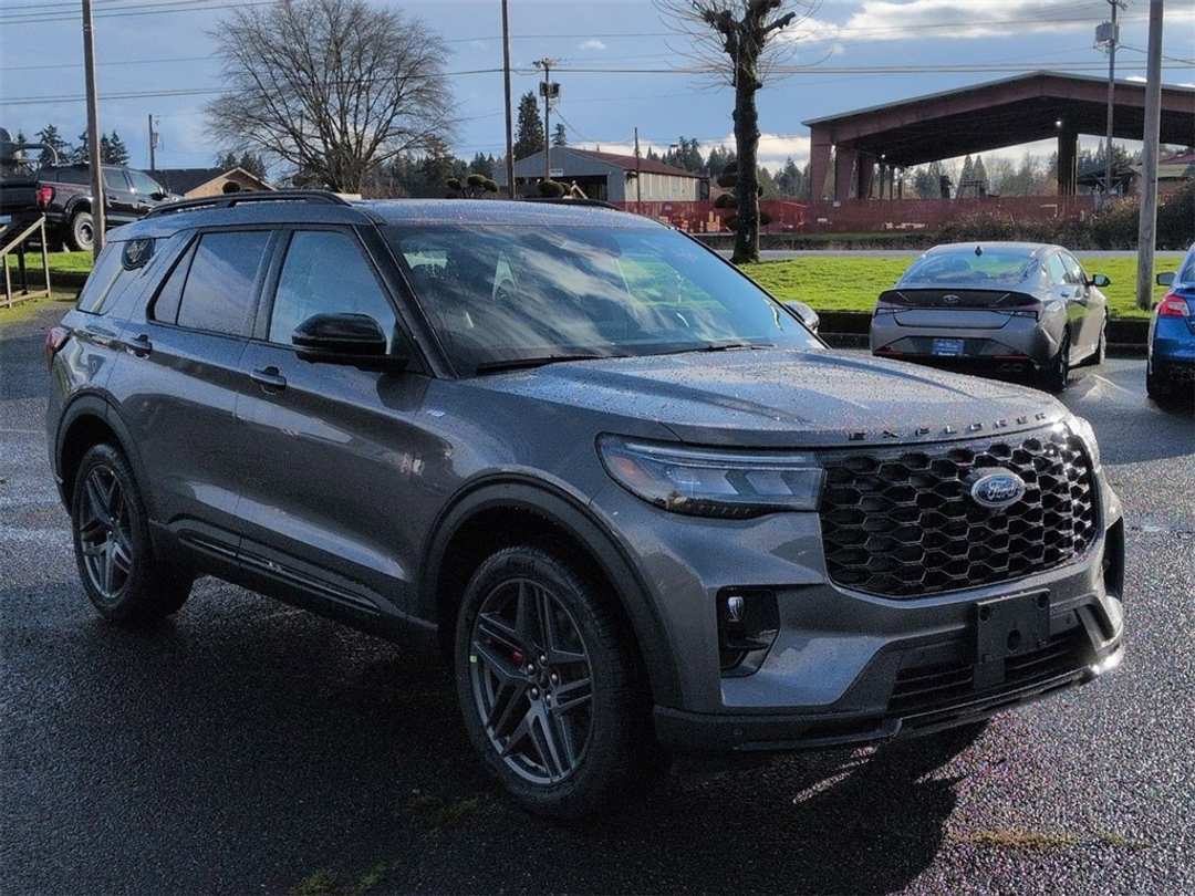 2026 Ford Explorer STLine - Image 7