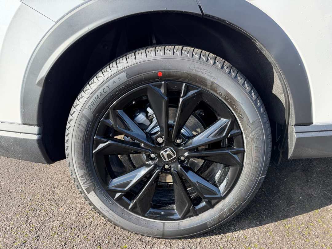 2026 Honda CR-V Sport Touring - Image 11