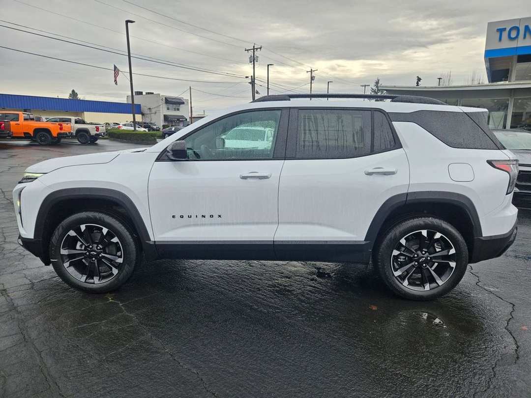2026 Chevrolet Equinox RS - Image 3