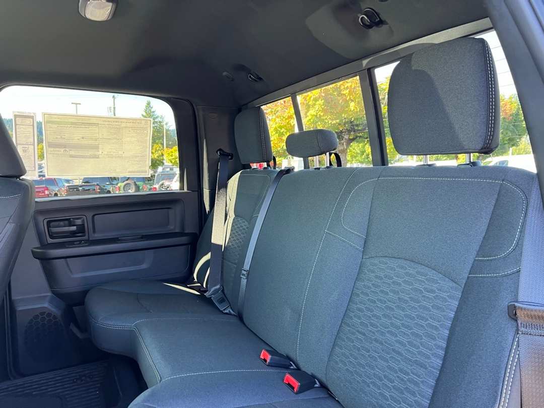 2026 Ram 2500 Tradesman - Image 25