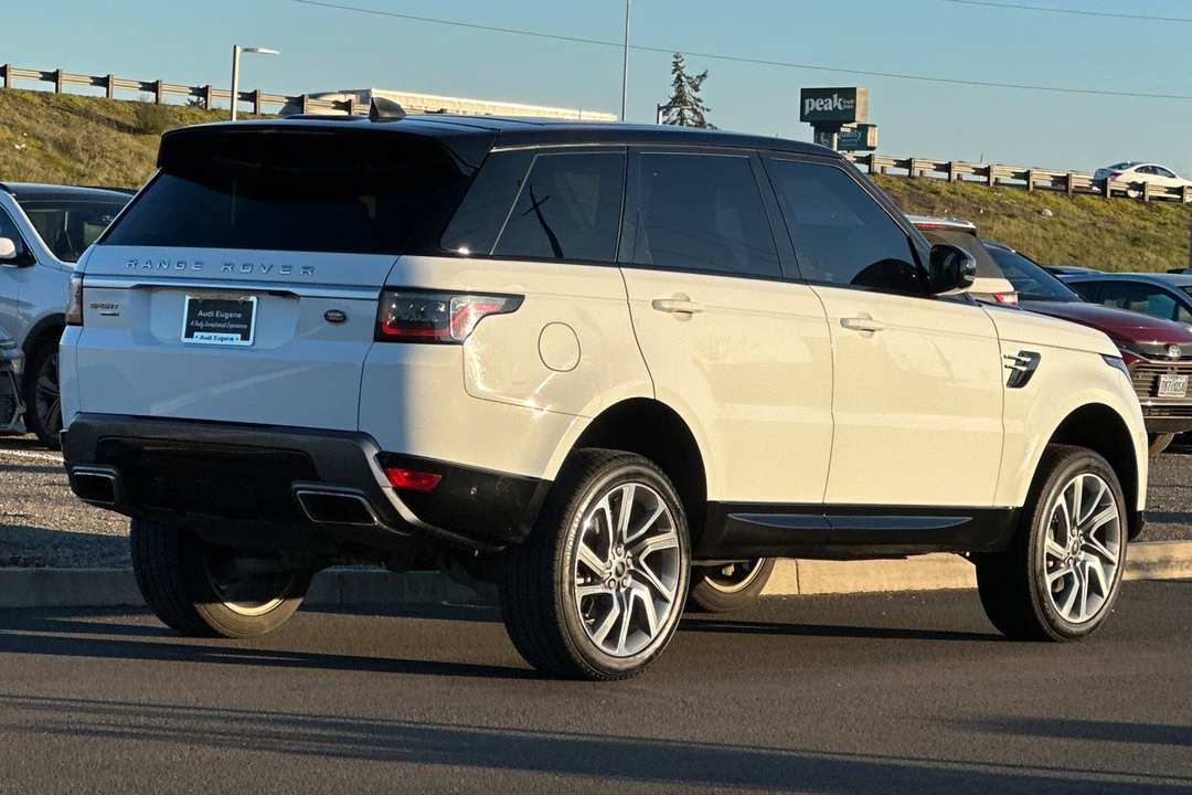 2019 Land Rover Range Rover Sport HSE - Image 3