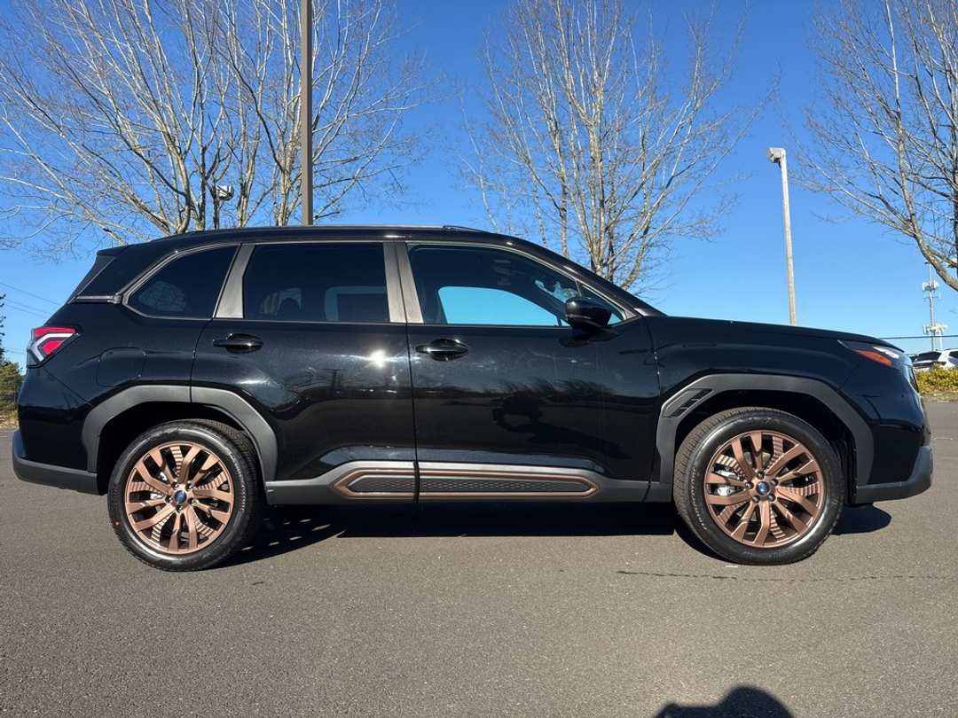 2026 Subaru Forester Sport - Image 8