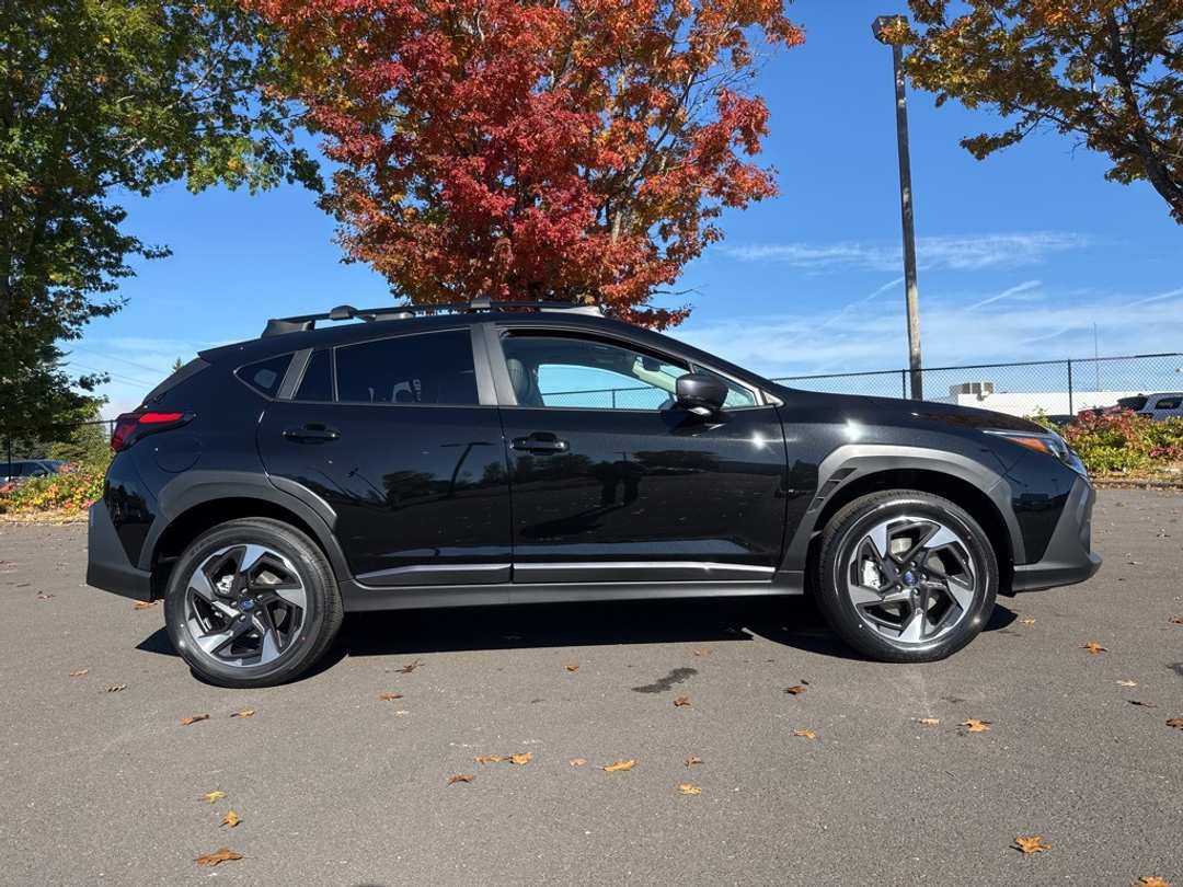 2025 Subaru Crosstrek Limited - Image 8